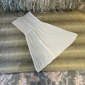 Resort Wear UIUWATU made in BALI White Crape HANDMADE Rayon Stretch Elastic Bust